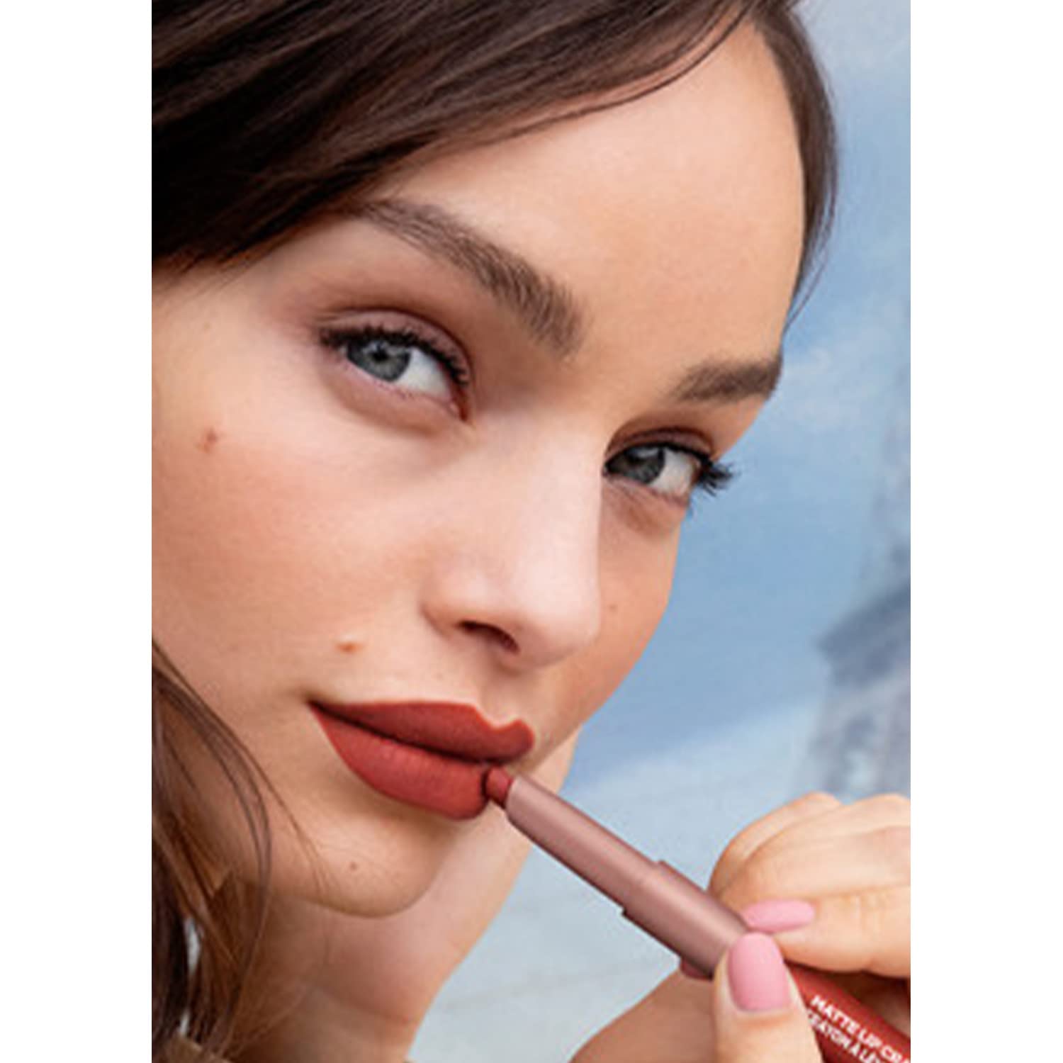 l-or-al-paris-infaillible-matte-crayon-rouge-l-vres-caramel-blondie image 8