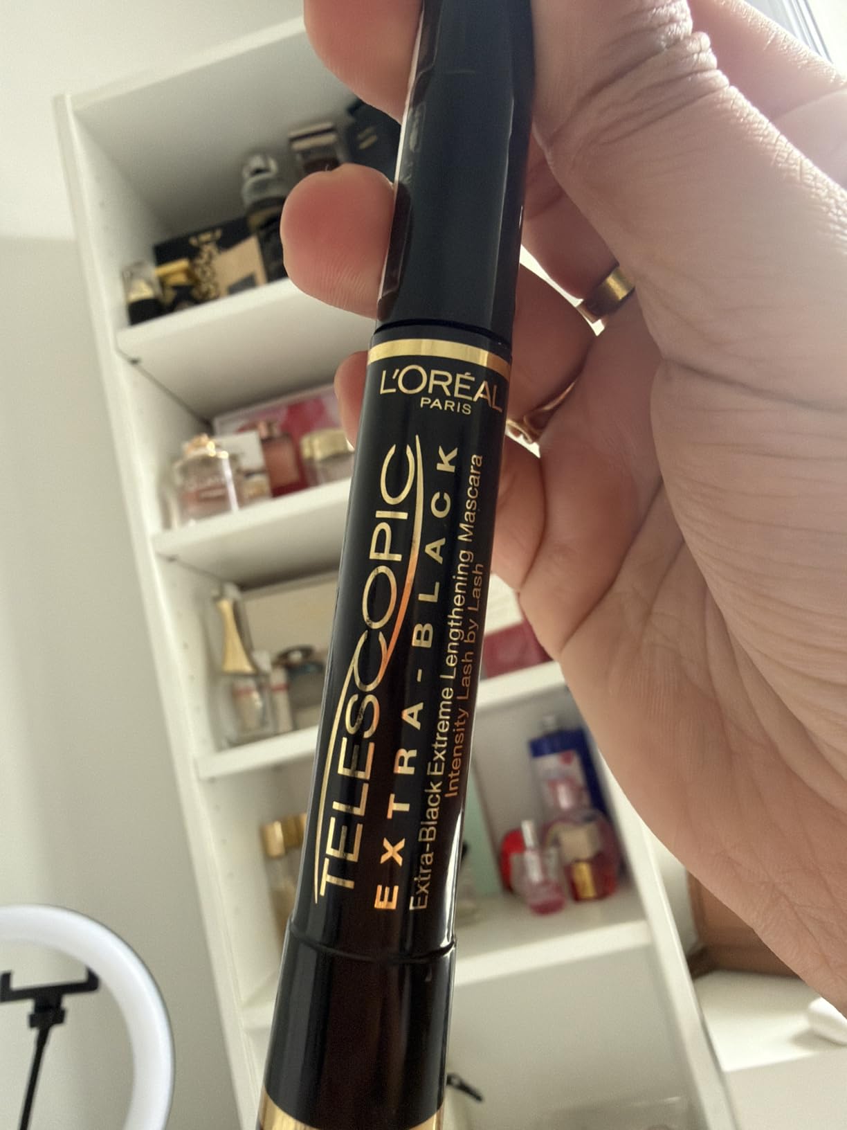Des cils de false lashes