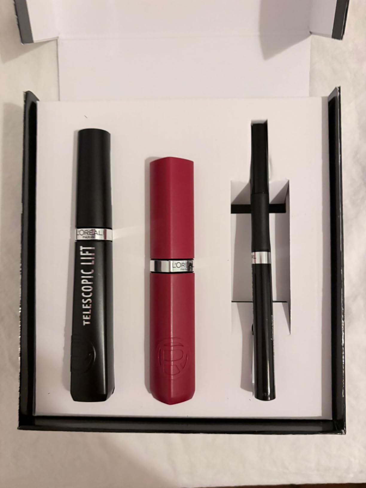 Très bien, eyeliner à apprivoiser