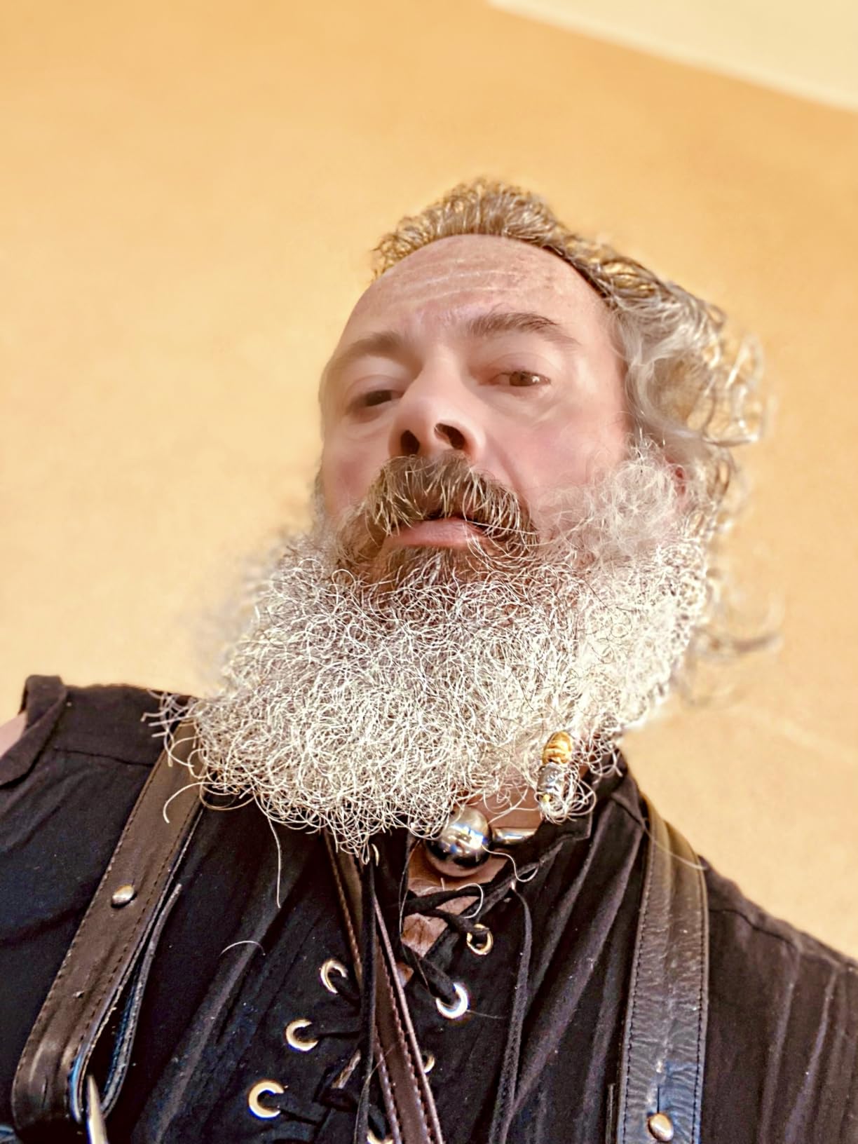 Indispensable barbe longue