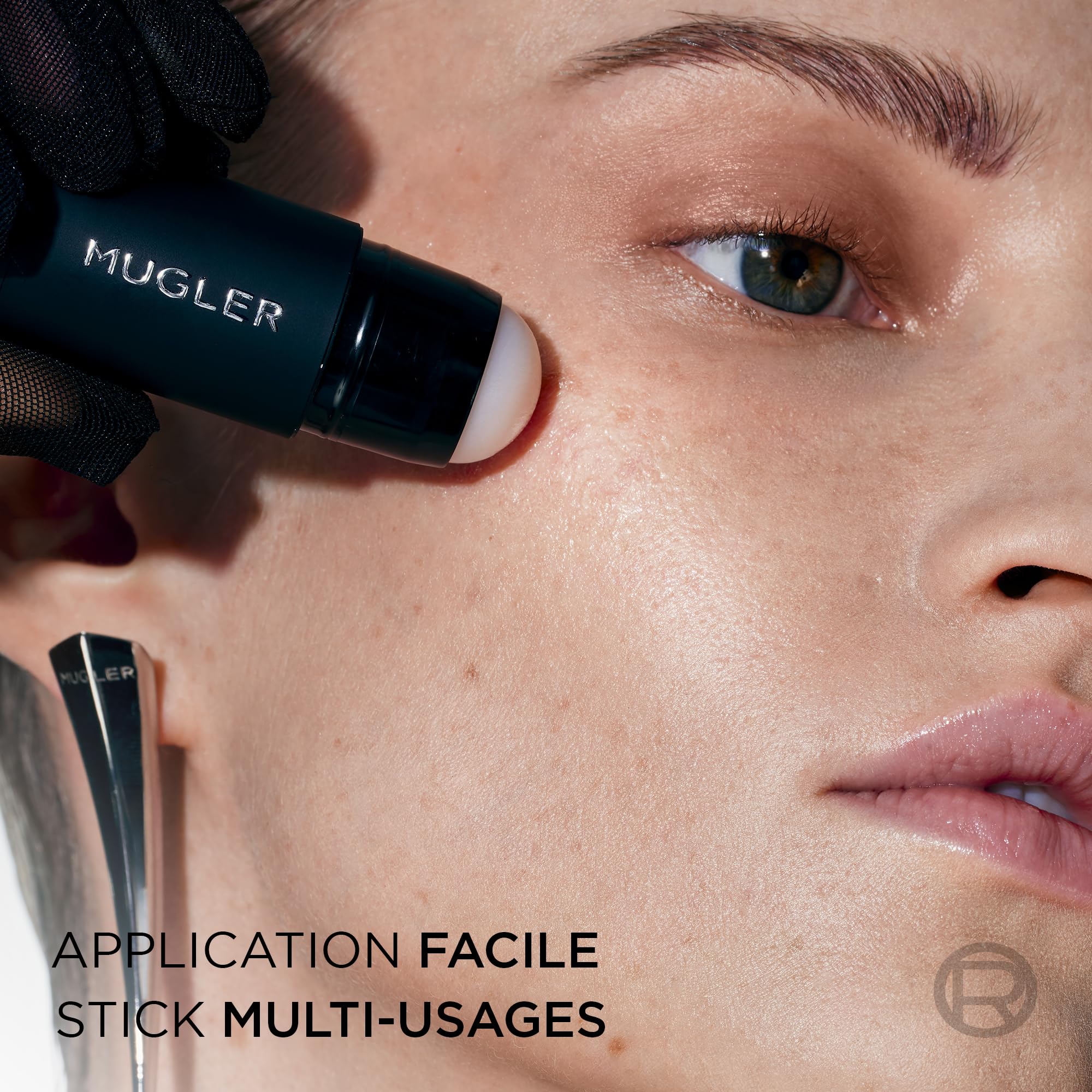 l-or-al-paris-x-mugler-stick-illuminateur-highlighter-clat-crystal-5g image 6