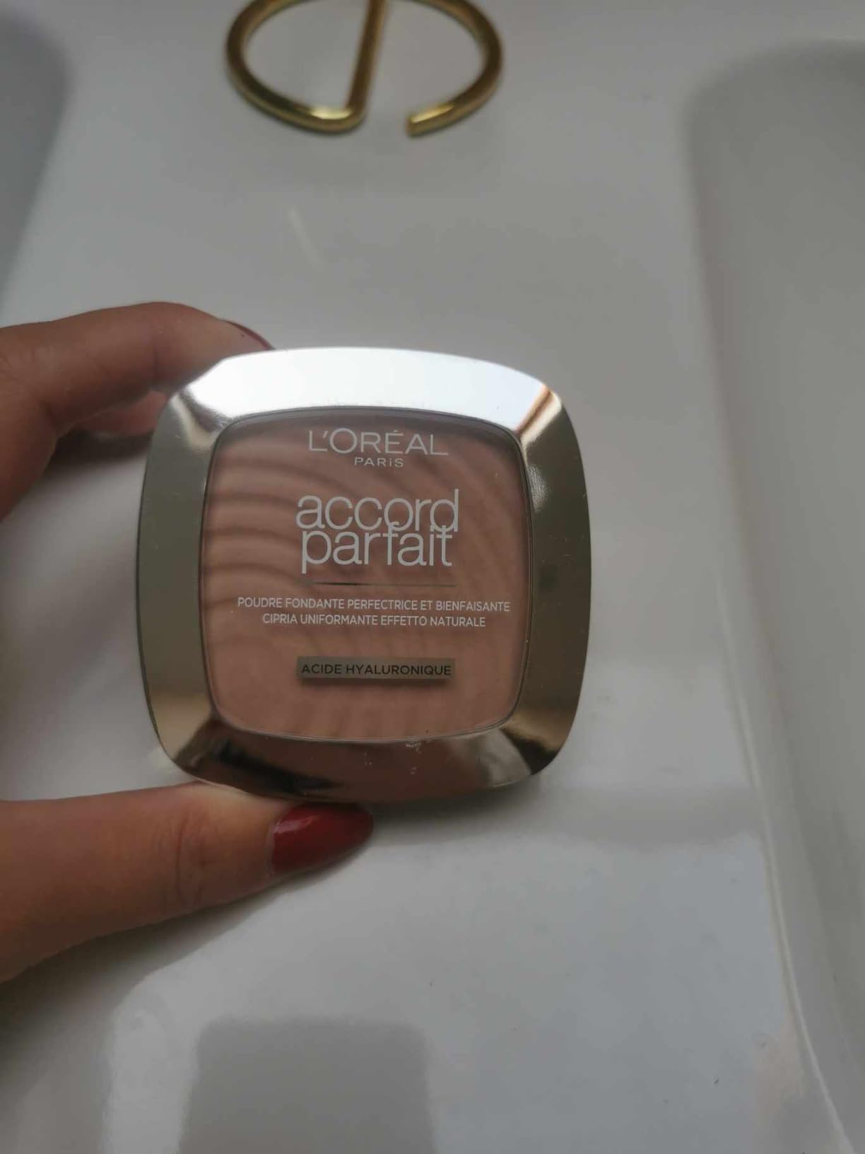 Correcte pour retouches