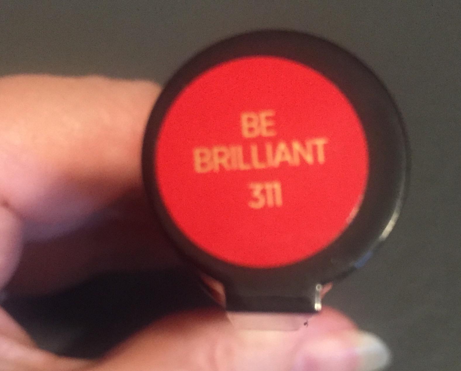 Joli mais à retoucher