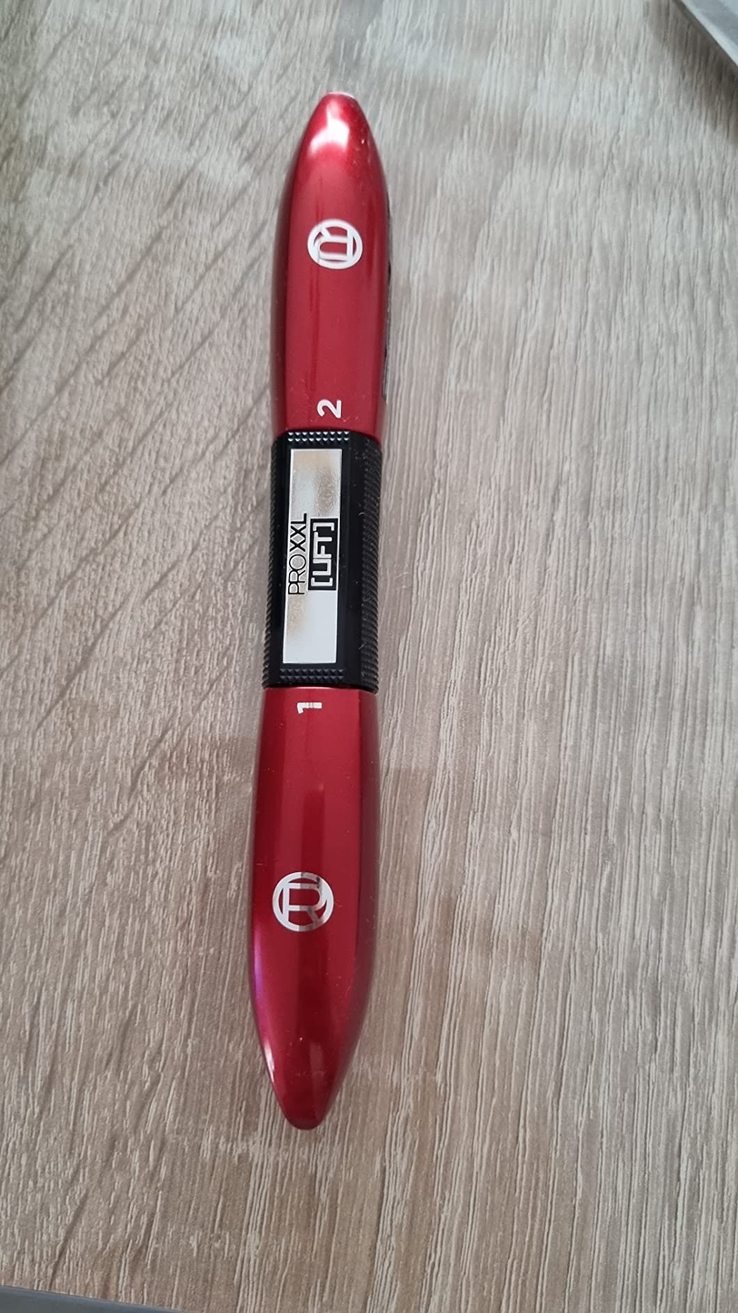Très bon mascara 2 en 1