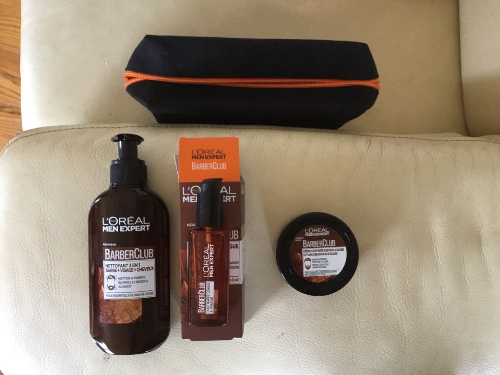 Efficace, trousse un peu petite